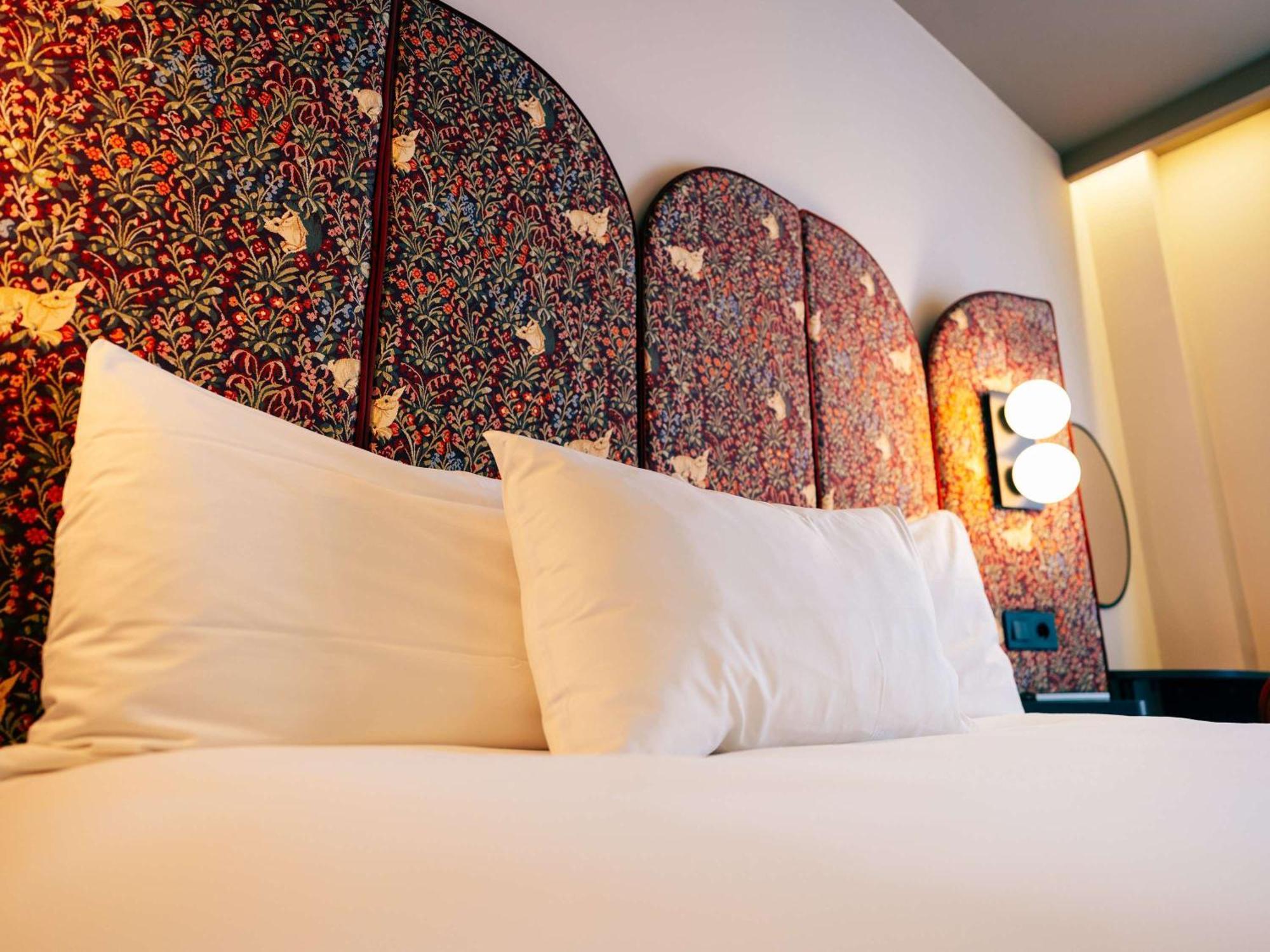 Ibis Centro Hotel 2*